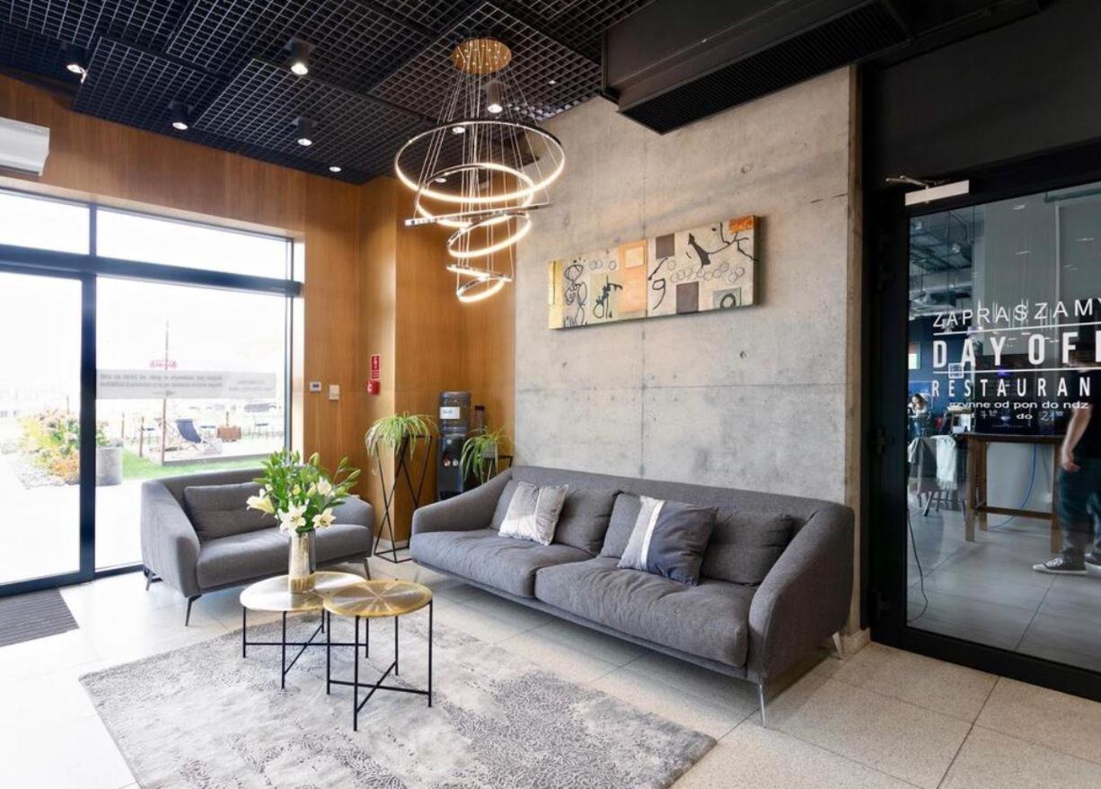 Leilighet W Warszawie Dedykowany Parking Podziemny W Cenie, Wifi, Blisko Centrum New In Finished To A High Specification Fitted Out To A High Standard On The 7th Floor, Wifi, Underground Parking Price Included *