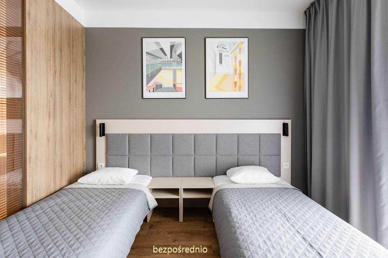 W Warszawie Dedykowany Parking Podziemny W Cenie, Wifi, Blisko Centrum New In Finished To A High Specification Fitted Out To A High Standard On The 7th Floor, Wifi, Underground Parking Price Included